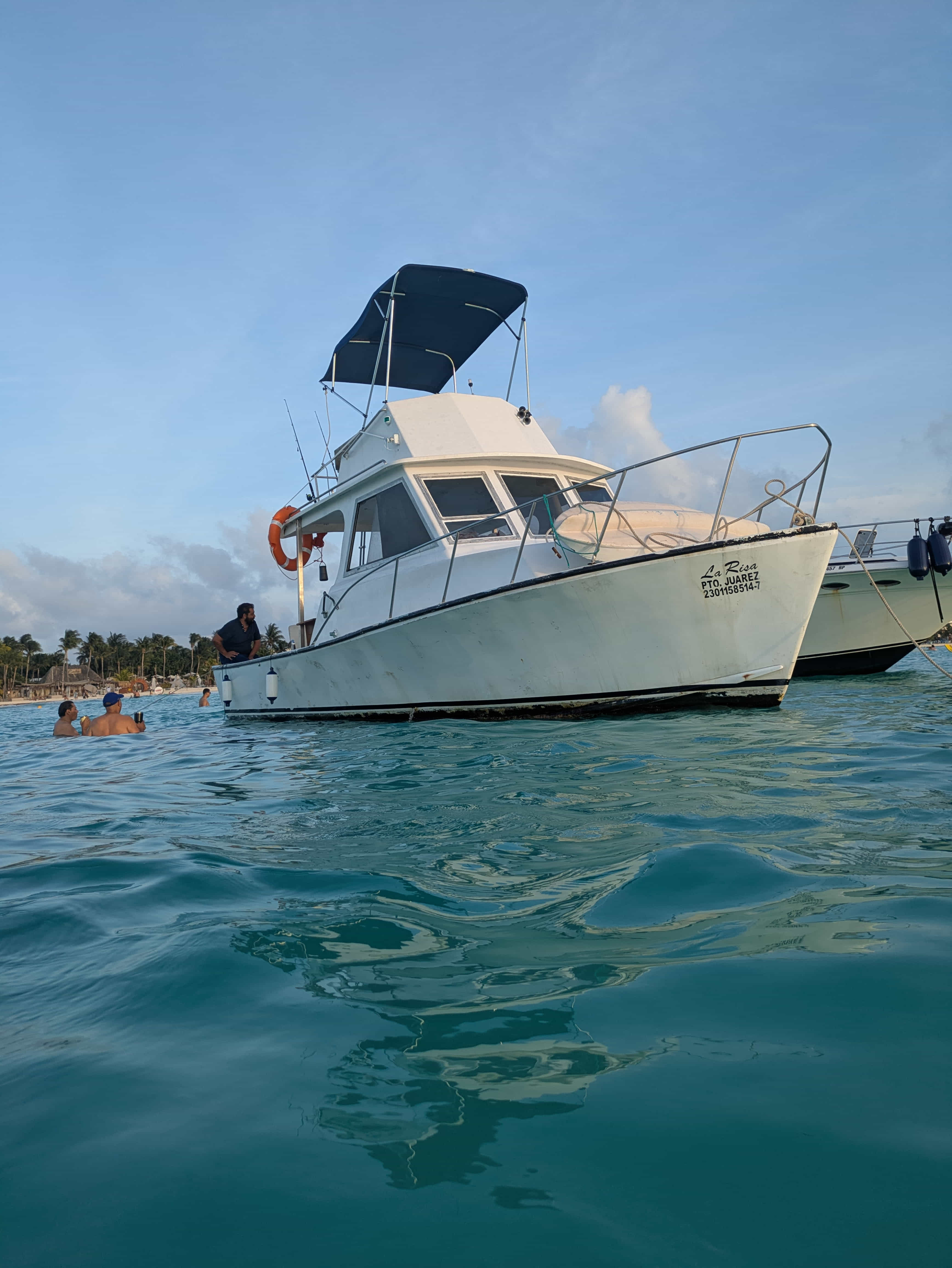 Isla Mujeres exploration and snorkeling in clear waters
